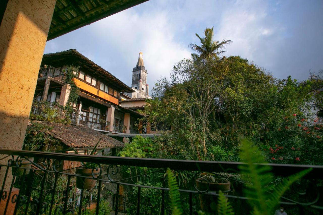 Hotel La Casa De Piedra Куэцалан-дель-Прогресо Экстерьер фото